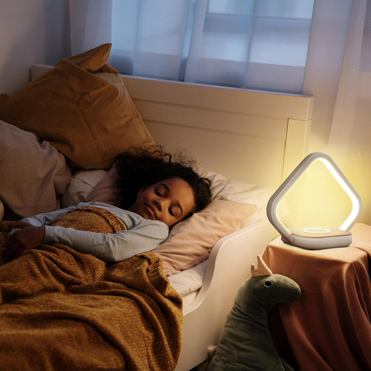 LED Bedside Lamp with Wireless Charger Z20624