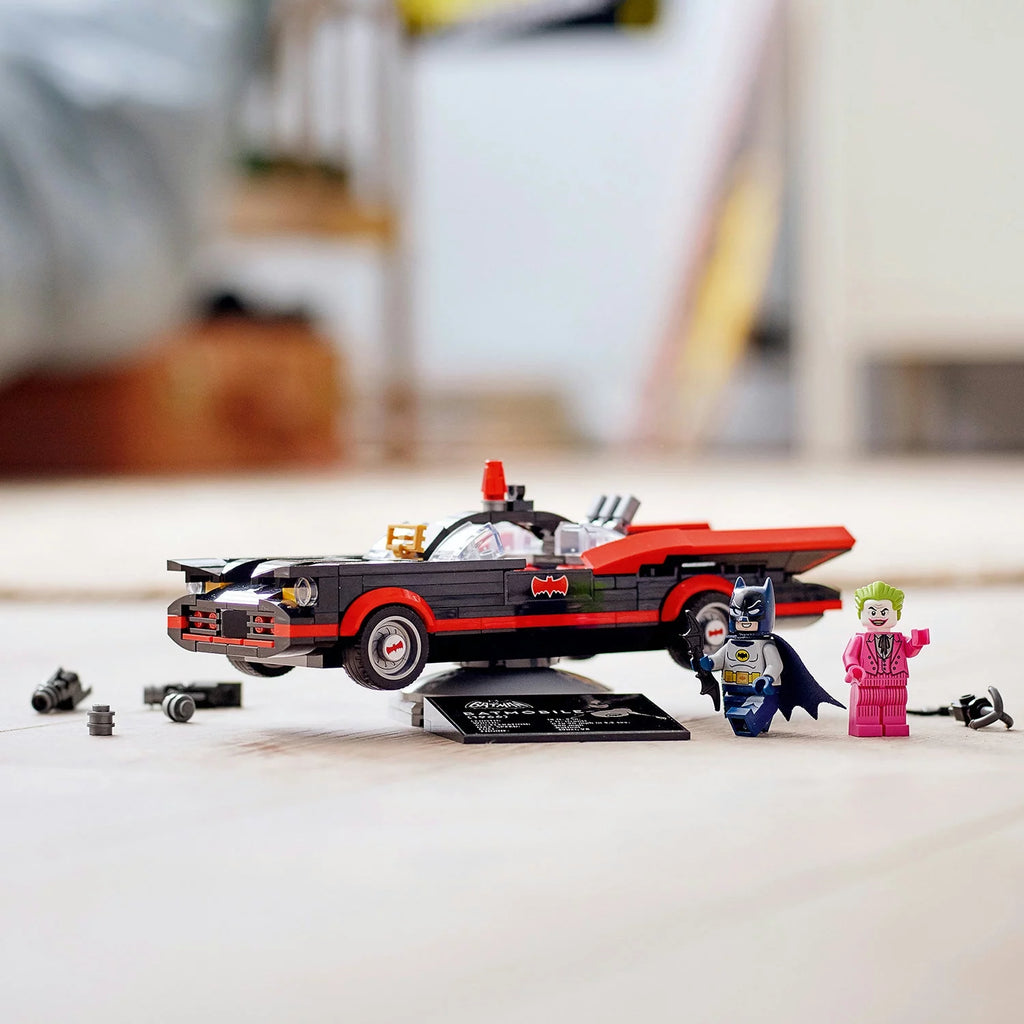Batman Batmobile 345 Pieces Building Toy J52945