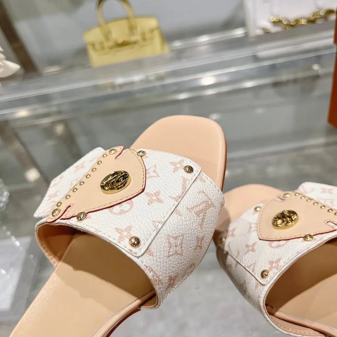 Women Slippers J72270