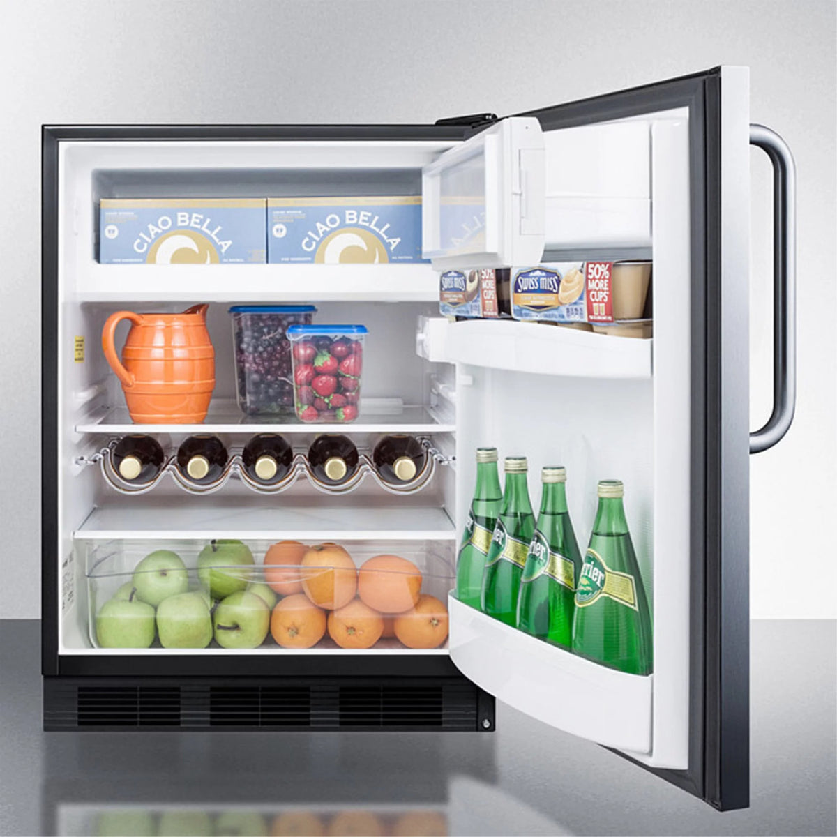 Compact Refrigerator L6414